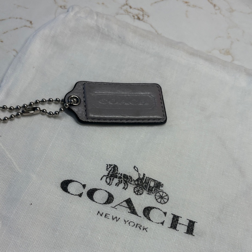 Coach Hangtag Gray 21/2"